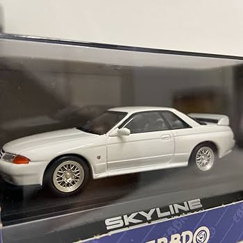 Amazon | EBBRO 1/43 SKYLINE GT-R BNR32 V-spec Ⅱ White